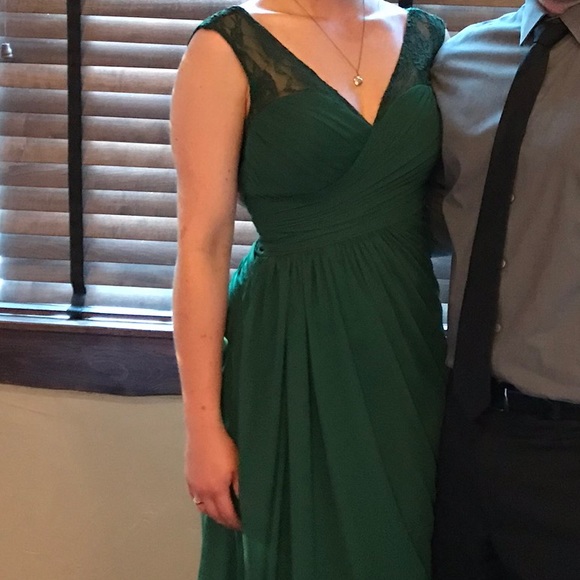 Green formal gown 60” long with ruched skirt. Size 10 but fits like a size 6. - Picture 6 of 6